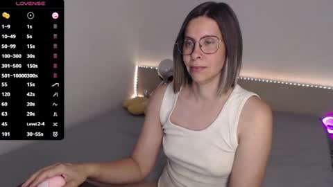 Julie online show from 07.07.26