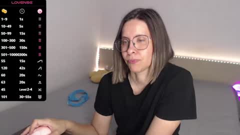 Julie online show from 07.10.26