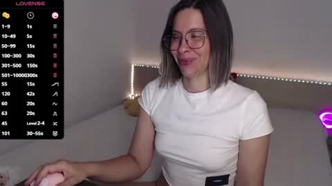 Julie online show from 07.22.26