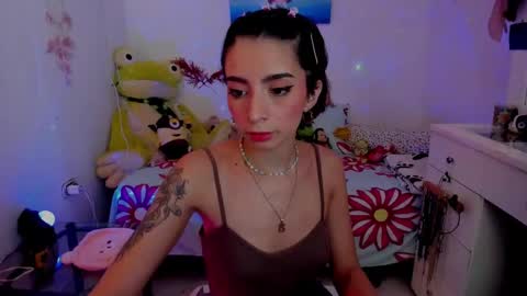 Snapshot of justmia_ chatting on 02.26.25 Mia online show from 02.26.25