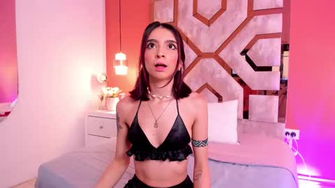 Mia online show from 03.06.26