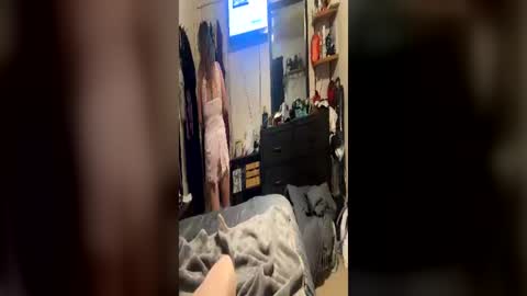 Justis4fun1369 online show from 06.17.26