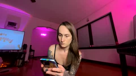 Snapshot of juustchloo chatting on 01.15.26 juustchloo online show from 01.15.26