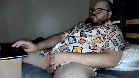 MidsizeBiGuy online show from 07.17.26