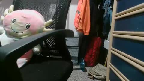 Rock  Peaches  Last tipper gets surprise online show from 12.07.24
