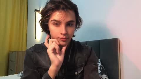 Snapshot of k0sta_32 chatting on 01.17.25  k0sta online show from 01.17.25