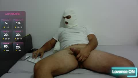 Snapshot of k1tt04n0nym0 chatting on 11.12.25 k1tt04n0nym0 online show from 11.12.25