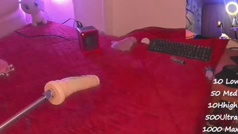  Karolin  online show from 12.05.24