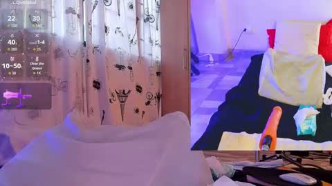  Karolin  online show from 02.15.26