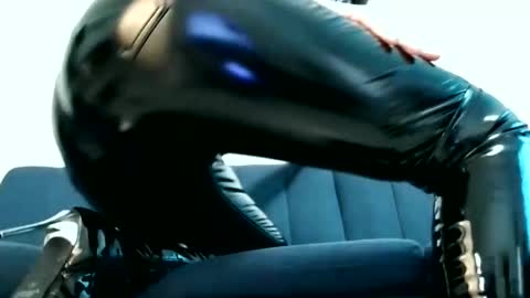 k_queen36 online show from 02.14.25