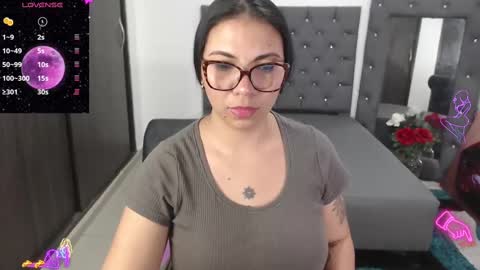 Snapshot of kaarlaa_ chatting on 02.18.25 Karla online show from 02.18.25