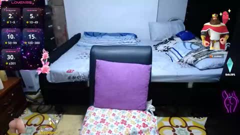 Snapshot of kaarlaa_ chatting on 09.26.25 Karla online show from 09.26.25