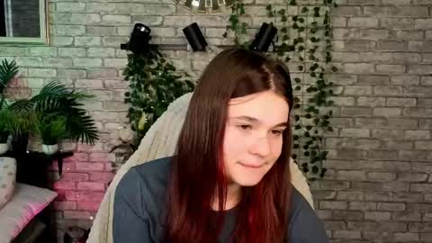 Snapshot of kacey_love chatting on 05.02.26 Kacey online show from 05.02.26