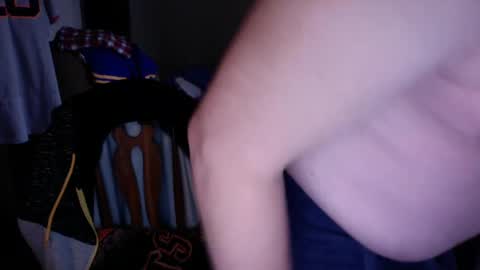 Snapshot of kachen2003 chatting on 12.30.24 kachen2003 online show from 12.30.24