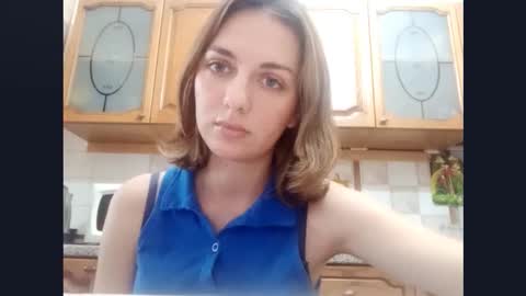 Snapshot of kacilangowski chatting on 09.14.25 Nika online show from 09.14.25