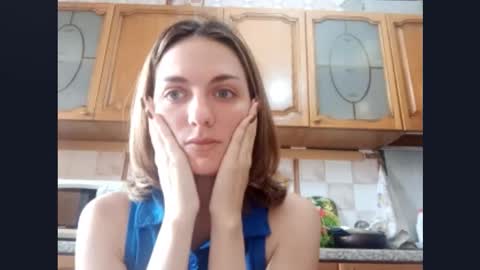 Snapshot of kacilangowski chatting on 09.27.25 Nika online show from 09.27.25