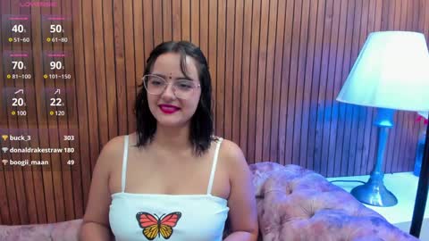 Snapshot of kae_styles chatting on 12.29.24 Kyelie online show from 12.29.24