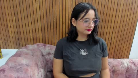 Snapshot of kae_styles chatting on 02.18.25 Kyelie online show from 02.18.25