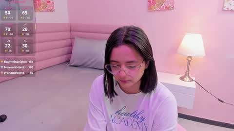 Snapshot of kae_styles chatting on 09.28.25 Kyelie online show from 09.28.25