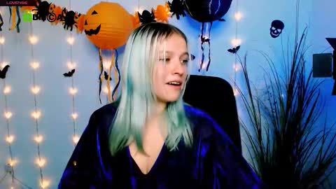 kaela_spell_ online show from 10.28.25