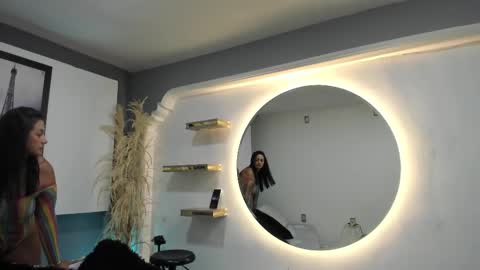 Antonella online show from 10.10.25