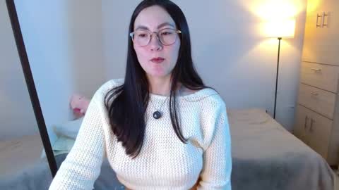 ChloeIndependient model online show from 03.29.26