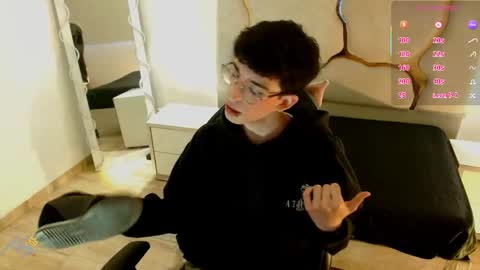 kai_tay1 online show from 04.26.26