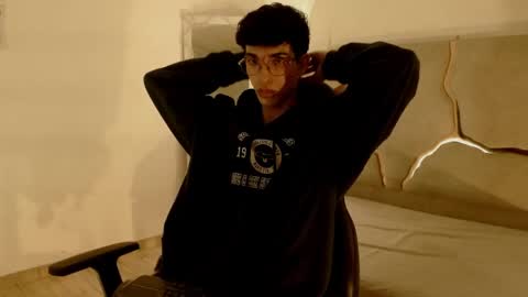 kai_tay1 online show from 04.28.26