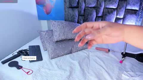 Kaia online show from 10.17.25