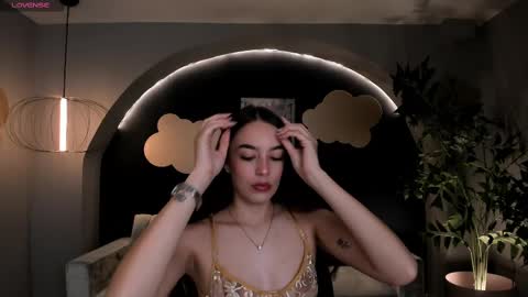 Kaia Ferreira online show from 02.16.25