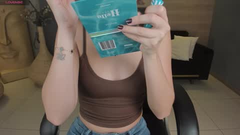 Kaia Ferreira online show from 10.14.25