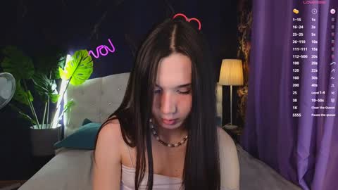 Kaia Monday Thursday FridaySaturdaySunday online show from 01.30.25