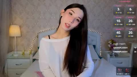 Kaia Monday Thursday FridaySaturdaySunday online show from 10.11.25