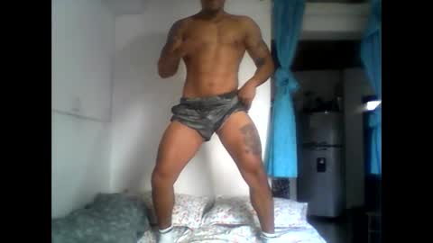 Snapshot of kail_1111 chatting on 11.25.25 kail_1111 online show from 11.25.25