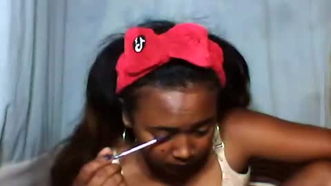 Snapshot of kaillah chatting on 12.04.25 kaillah online show from 12.04.25