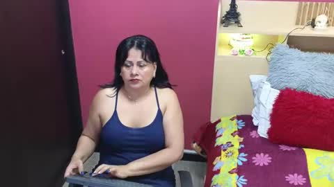 kaily jonness online show from 11.16.25