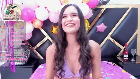 Snapshot of kaily_sweet1 chatting on 01.18.25 kelly online show from 01.18.25