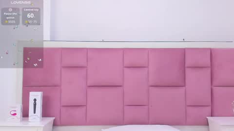 Snapshot of kaily_sweet1 chatting on 11.01.25 kelly online show from 11.01.25