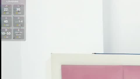 Snapshot of kaily_sweet1 chatting on 11.17.25 kelly online show from 11.17.25