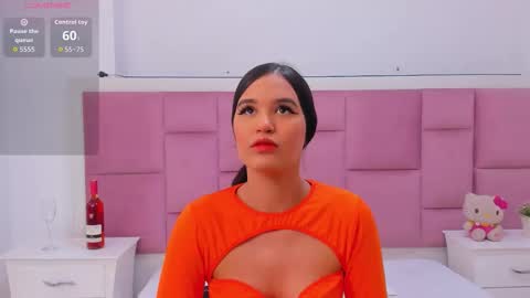 Snapshot of kaily_sweet1 chatting on 12.02.25 kelly online show from 12.02.25