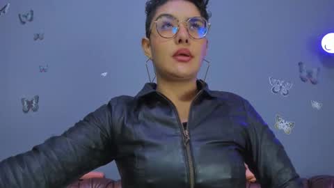 kaira_mosse_ online show from 01.09.26