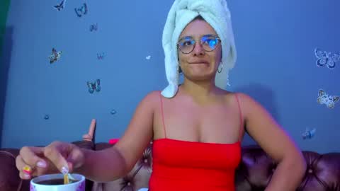 Snapshot of kaira_mosse_ chatting on 06.11.26 kaira_mosse_ online show from 06.11.26