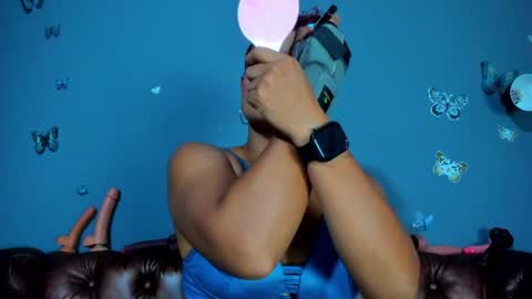 kaira_mosse_ online show from 07.10.26