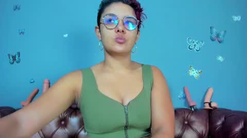 kaira_mosse_ online show from 07.12.26