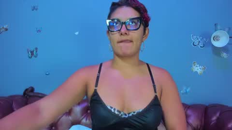 kaira_mosse_ online show from 08.01.26