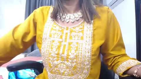 Kaira online show from 05.06.26