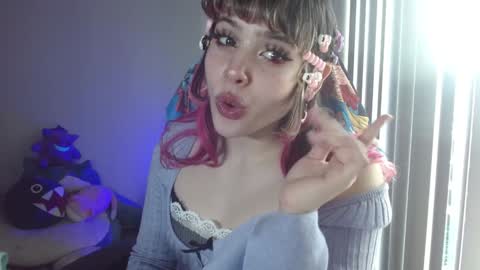 Snapshot of kairilovescumm chatting on 01.11.25 Kairi online show from 01.11.25