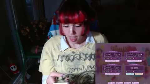 Snapshot of kairilovescumm chatting on 12.20.25 Kairi online show from 12.20.25