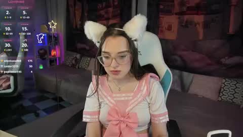 Snapshot of kaisajenner chatting on 03.08.25 Kaisa online show from 03.08.25