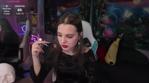 Kaisa online show from 10.27.25